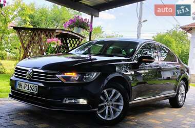 Седан Volkswagen Passat 2015 в Бориславе