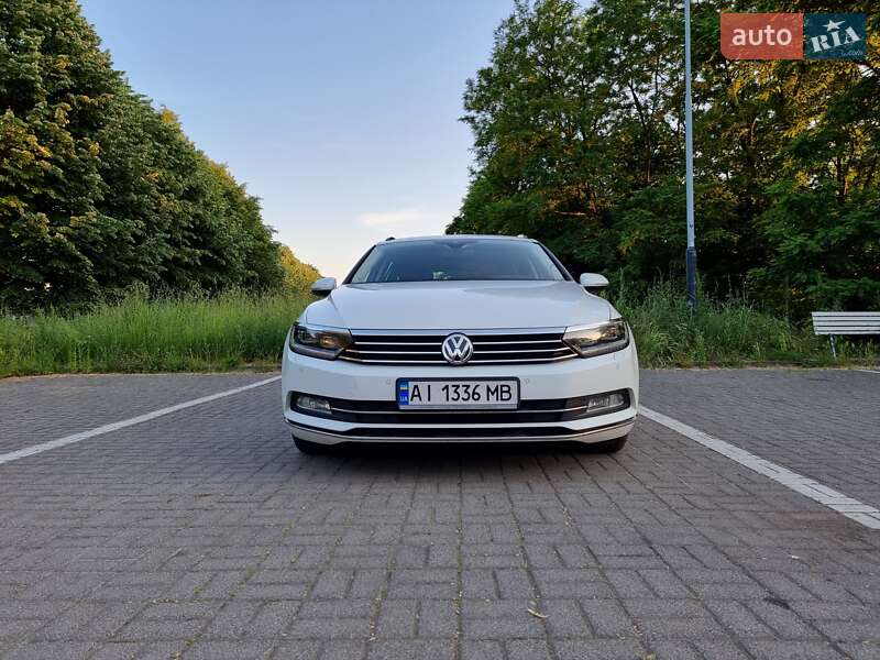 Универсал Volkswagen Passat 2015 в Киеве