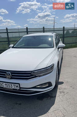 Универсал Volkswagen Passat 2020 в 