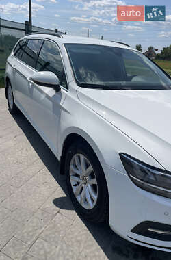 Универсал Volkswagen Passat 2020 в 