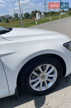 Универсал Volkswagen Passat 2020 в 