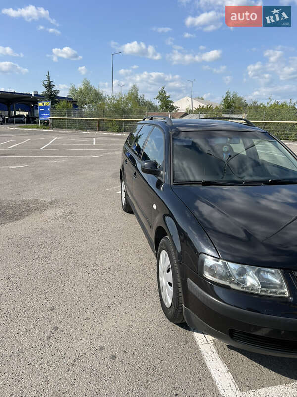 Универсал Volkswagen Passat 2000 в Ивано-Франковске