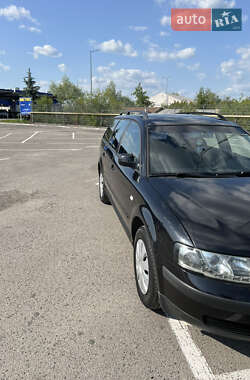 Универсал Volkswagen Passat 2000 в 