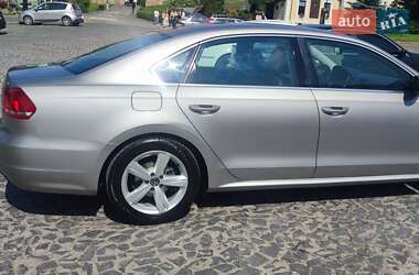 Седан Volkswagen Passat 2012 в 