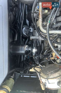 Седан Volkswagen Passat 1993 в 