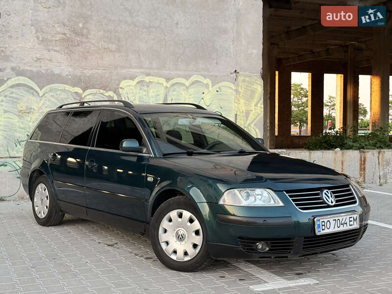 Универсал Volkswagen Passat 2001 в 