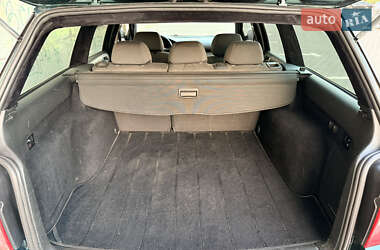 Универсал Volkswagen Passat 2001 в 