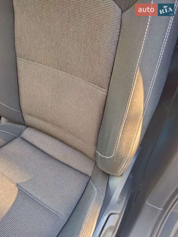 Универсал Volkswagen Passat 2017 в Житомире