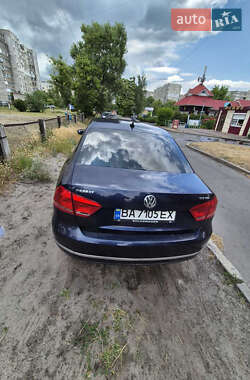 Седан Volkswagen Passat 2012 в 