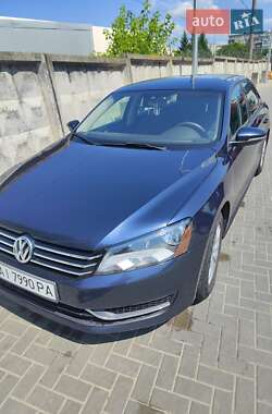 Седан Volkswagen Passat 2012 в Борисполе