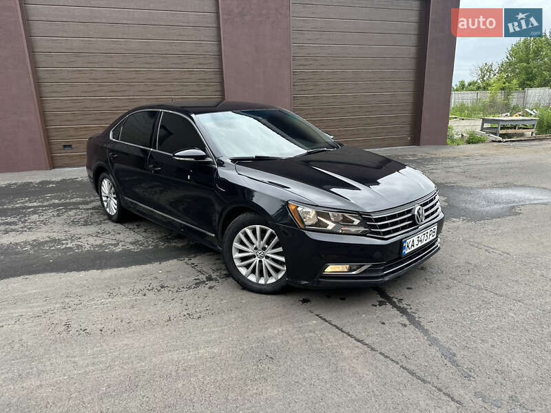 Седан Volkswagen Passat 2016 в 