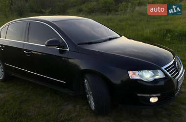 Седан Volkswagen Passat 2005 в Львові