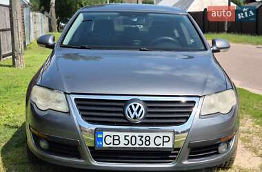 Седан Volkswagen Passat 2006 в Чернигове
