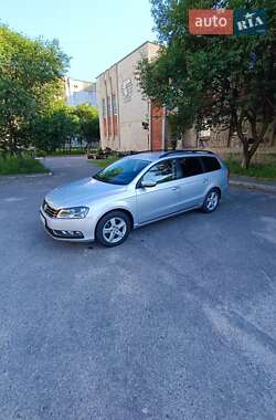 Універсал Volkswagen Passat 2014 в Шептицькому
