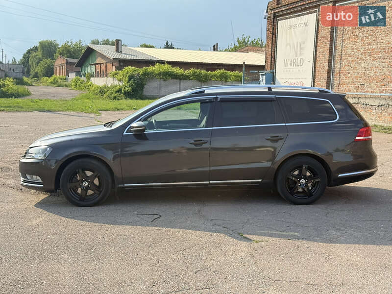 Универсал Volkswagen Passat 2011 в Чернигове
