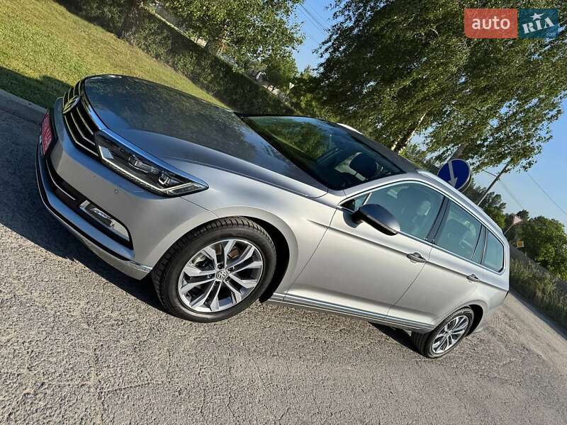 Универсал Volkswagen Passat 2018 в Тернополе
