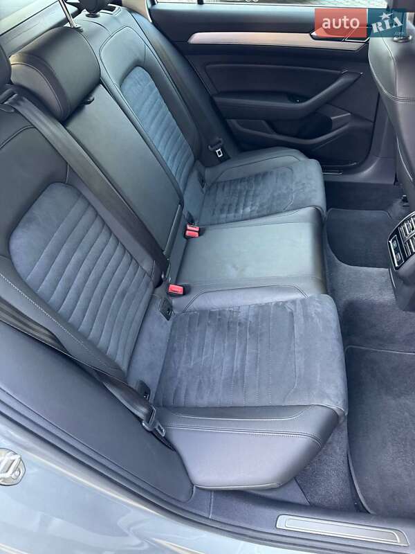 Универсал Volkswagen Passat 2018 в Тернополе