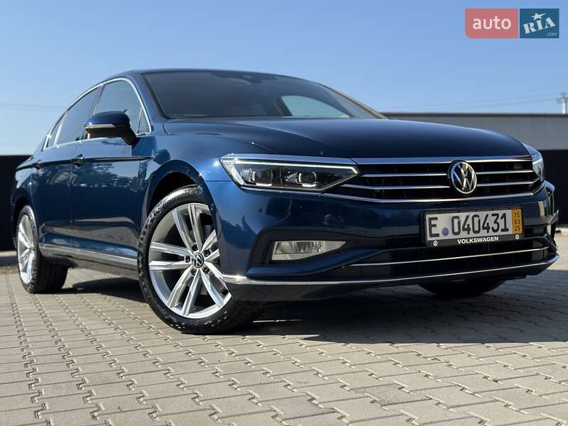 Седан Volkswagen Passat 2020 в Стрию