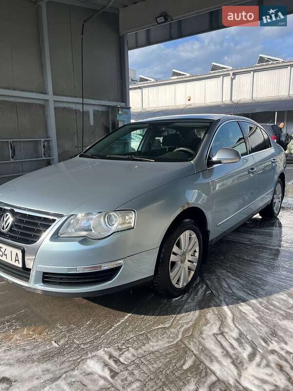 Седан Volkswagen Passat 2006 в Києві фото 14 Седан Volkswagen Passat 2006 в Києві
