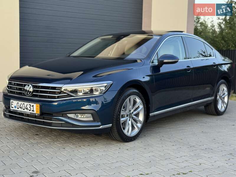 Седан Volkswagen Passat 2020 в Стрию