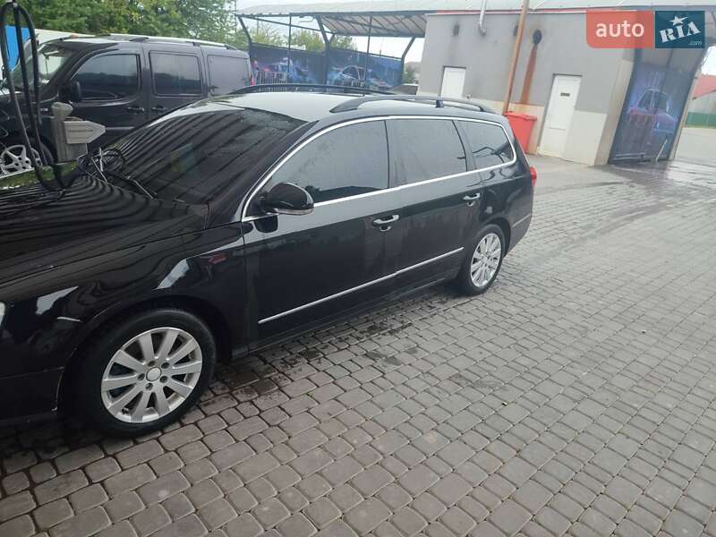 Универсал Volkswagen Passat 2010 в Чемеровцах