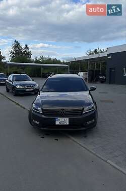 Універсал Volkswagen Passat 2013 в Полтаві