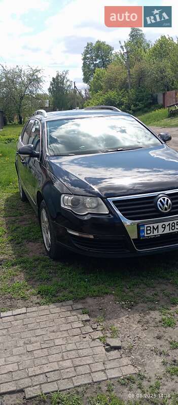 Універсал Volkswagen Passat 2010 в Сумах