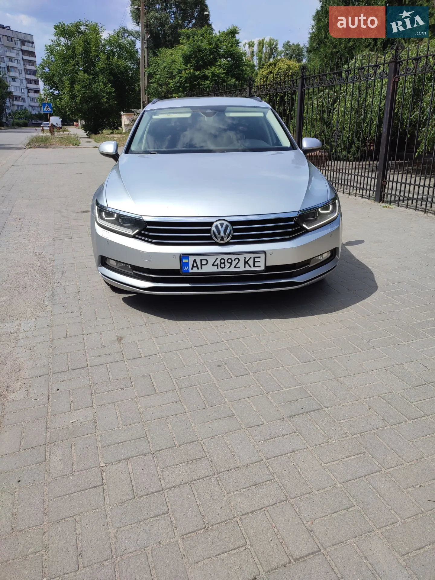 2014 Volkswagen Passat - мініатюра 2