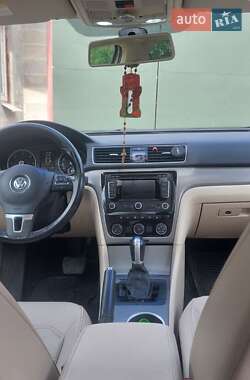 Седан Volkswagen Passat 2015 в 