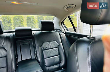 Седан Volkswagen Passat 2011 в 