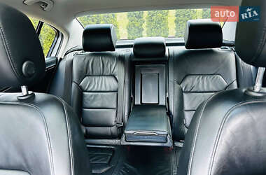 Седан Volkswagen Passat 2011 в 