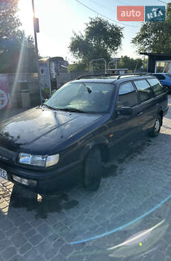Универсал Volkswagen Passat 1994 в Львове