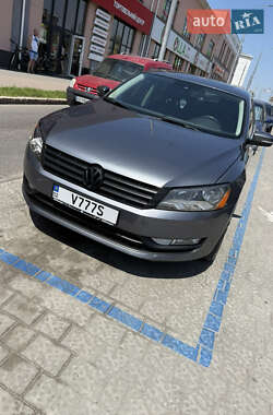 Седан Volkswagen Passat 2014 в Виннице
