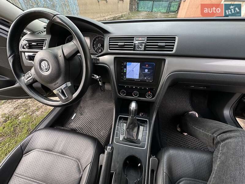 Седан Volkswagen Passat 2014 в Харькове фото 4 Седан Volkswagen Passat 2014 в Харькове