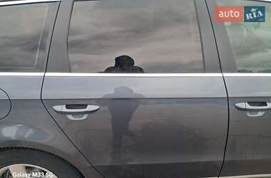 Универсал Volkswagen Passat 2011 в 