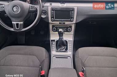Универсал Volkswagen Passat 2011 в 