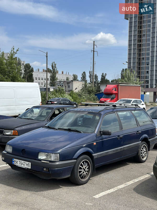 Volkswagen Passat 1992