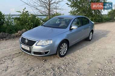 Седан Volkswagen Passat 2005 в Яготине