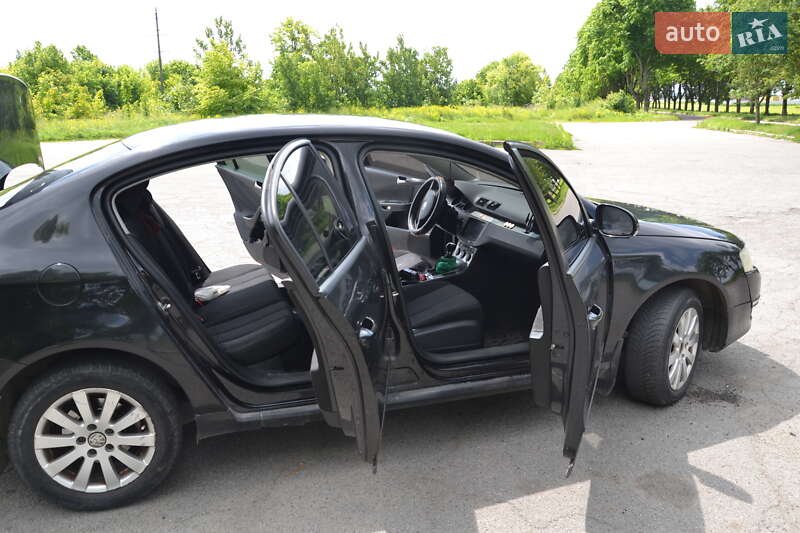 Седан Volkswagen Passat 2007 в Владимире
