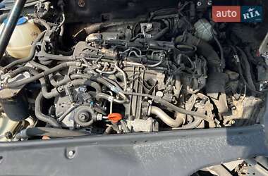 Универсал Volkswagen Passat 2011 в 