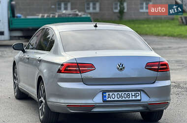Седан Volkswagen Passat 2018 в 