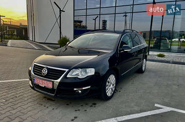 Універсал Volkswagen Passat 2010 в Луцьку