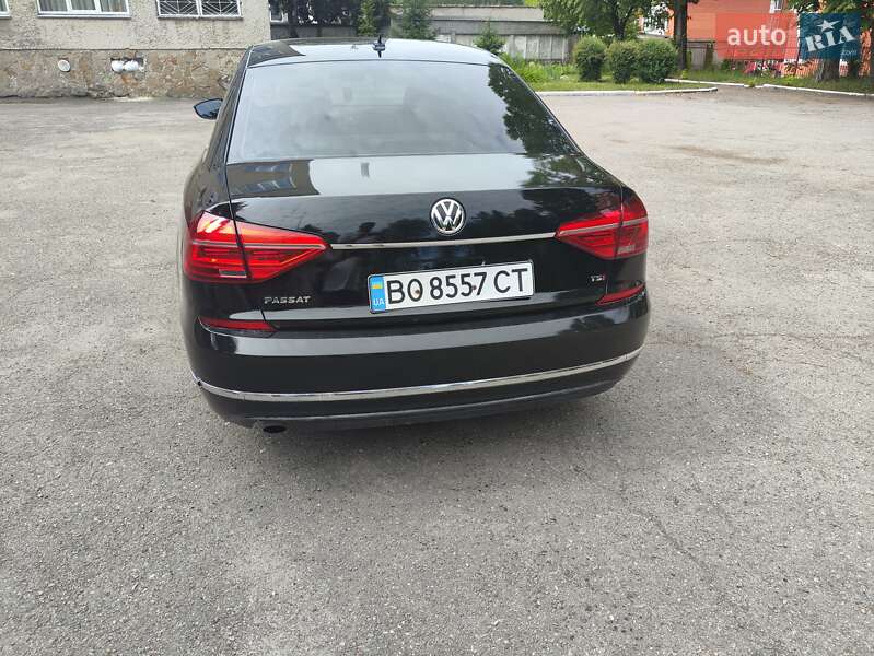 Седан Volkswagen Passat 2016 в Тернополе