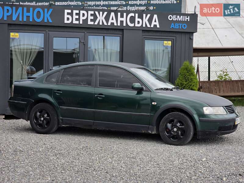 Седан Volkswagen Passat 1998 в Тернополе