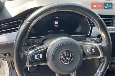 Седан Volkswagen Passat 2018 в 