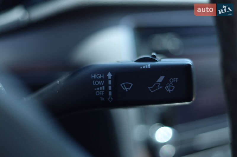 Седан Volkswagen Passat 2014 в Ужгороде