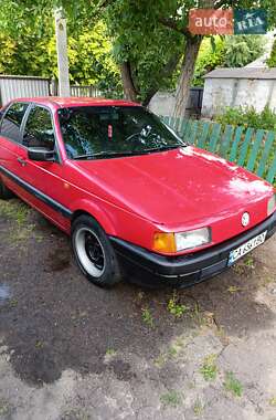 Седан Volkswagen Passat 1992 в Черкассах