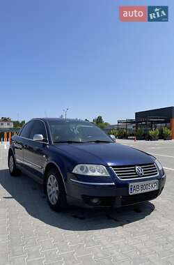 Седан Volkswagen Passat 2002 в Виннице