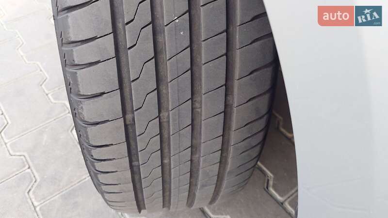 Седан Volkswagen Passat 2016 в Одесі