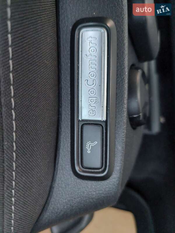 Седан Volkswagen Passat 2016 в Одесі